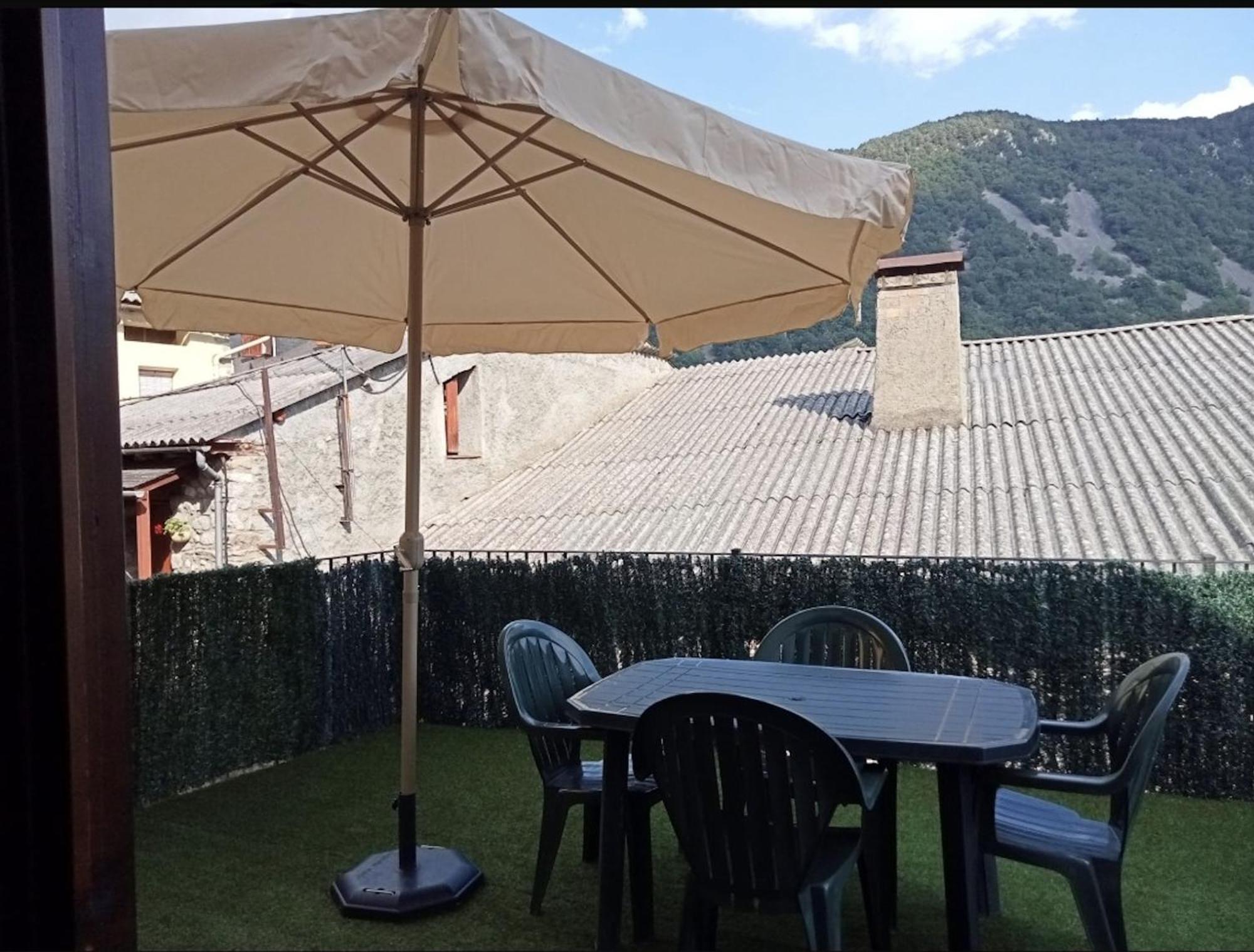 Apartamento Check-In Casasa El Ru El Run Exterior foto